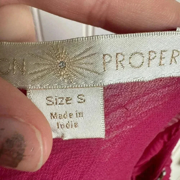 Boston Proper pink heavily beaded butterfly sleeve semi sheer top size small H36 - Picture 5 of 7